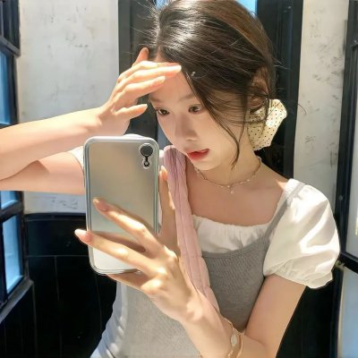 爱上小男人